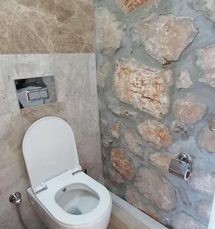 Yildiz Hotel *
